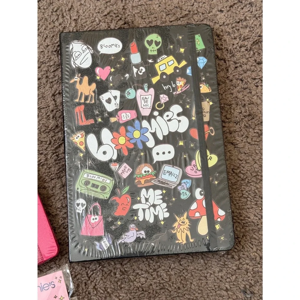 Bloomies Doodle Notebook Set‎ and Bag Charm Pink Black Journal Bundle NWT